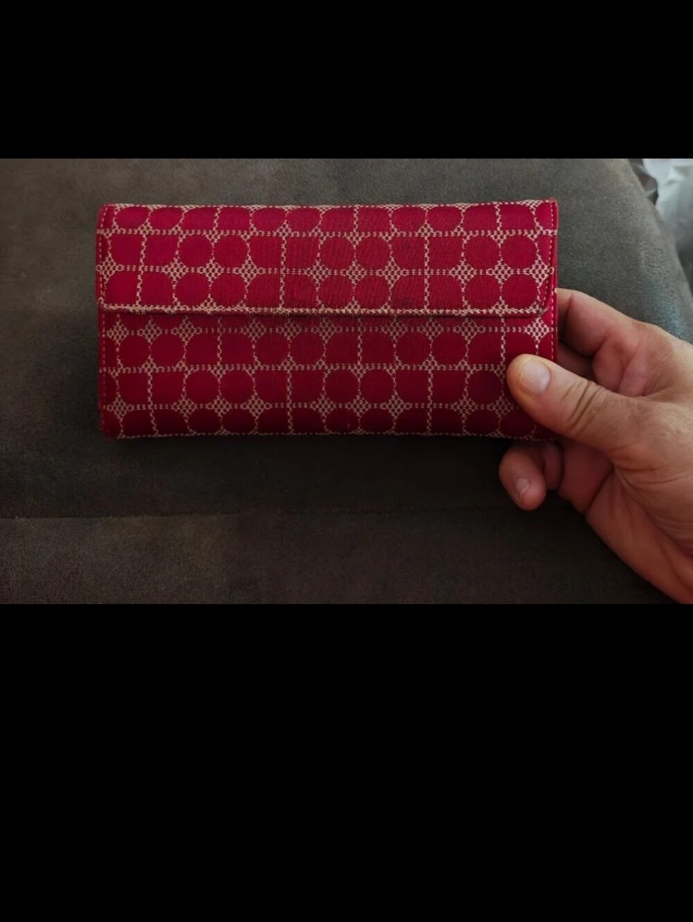 Early 2000s Red/Burgundy Color Kate Spade New York "Noel" Jacquard Flap Wallet. - Picture 3 of 12